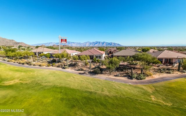 4938 W Desert Chicory Place, Marana, AZ 85658