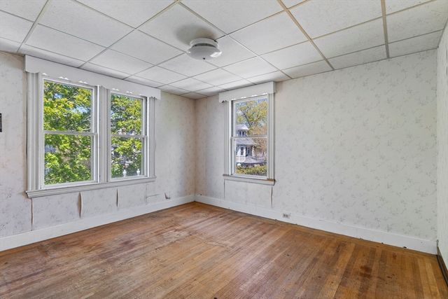10 Alcott St, Boston, MA 02134