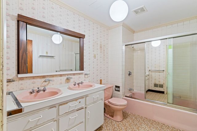 10 Alcott St, Boston, MA 02134