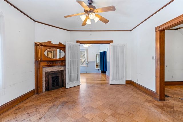 10 Alcott St, Boston, MA 02134
