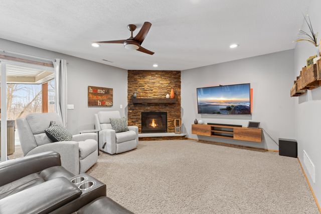 2623 Stacy Street SE, Rochester, MN 55904