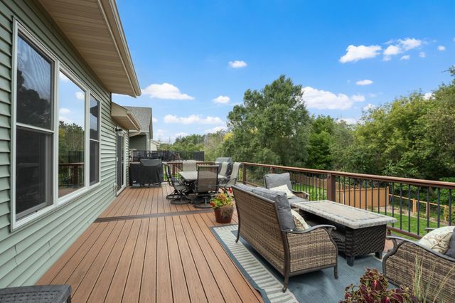 2623 Stacy Street SE, Rochester, MN 55904