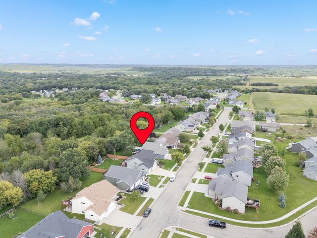 2623 Stacy Street SE, Rochester, MN 55904