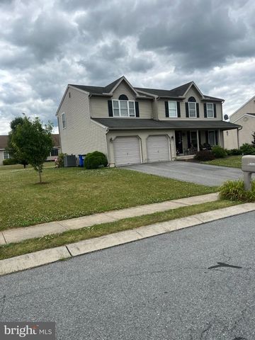 4 OSWEGO LN, Reading, PA 19605