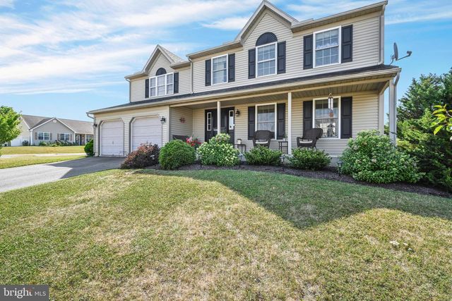 4 OSWEGO LN, Reading, PA 19605