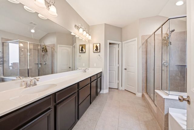 6813 CONCHO CRK, Schertz, TX 78108