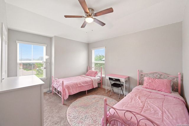 6813 CONCHO CRK, Schertz, TX 78108