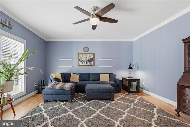 220 HERMITAGE BLVD, Berryville, VA 22611