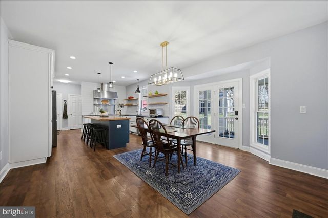 220 HERMITAGE BLVD, Berryville, VA 22611