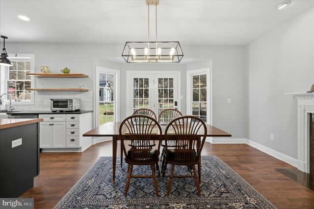 220 HERMITAGE BLVD, Berryville, VA 22611