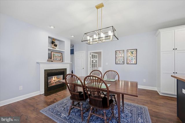 220 HERMITAGE BLVD, Berryville, VA 22611