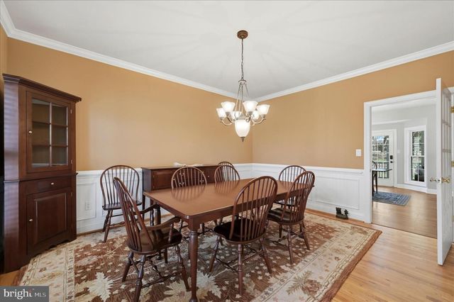 220 HERMITAGE BLVD, Berryville, VA 22611