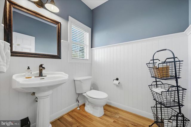 220 HERMITAGE BLVD, Berryville, VA 22611