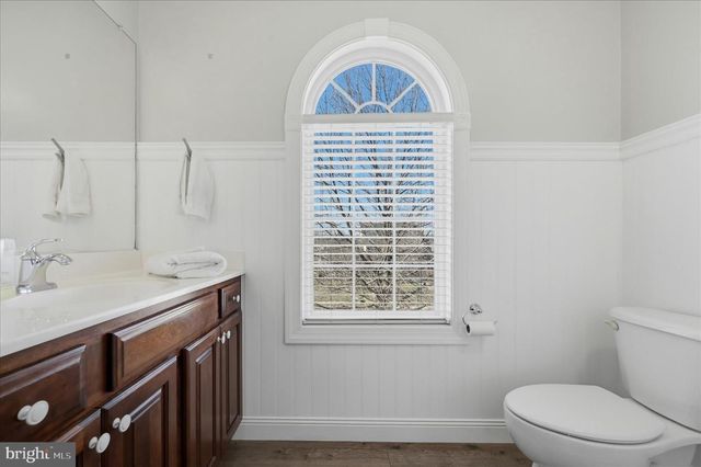 220 HERMITAGE BLVD, Berryville, VA 22611