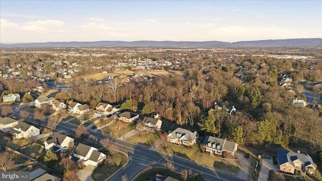 220 HERMITAGE BLVD, Berryville, VA 22611