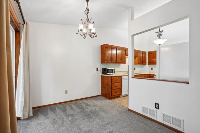 412 Whispering River Lane, Farmington, MN 55024