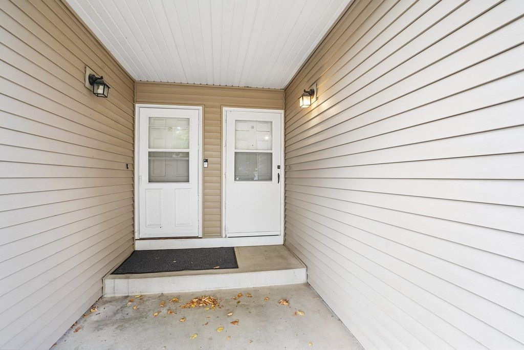 412 Whispering River Lane, Farmington, MN 55024 — photo 4