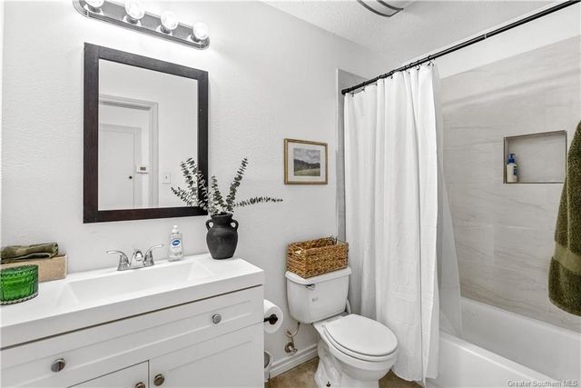 1847 Fox Run Drive 1 & 2, Lake Charles, LA 70605