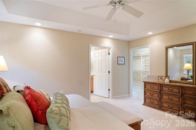 13 Stonebridge Drive, Asheville, NC 28805