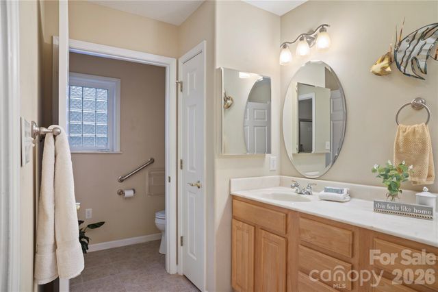 13 Stonebridge Drive, Asheville, NC 28805