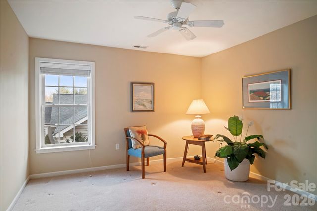 13 Stonebridge Drive, Asheville, NC 28805