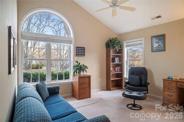 13 Stonebridge Drive, Asheville, NC 28805