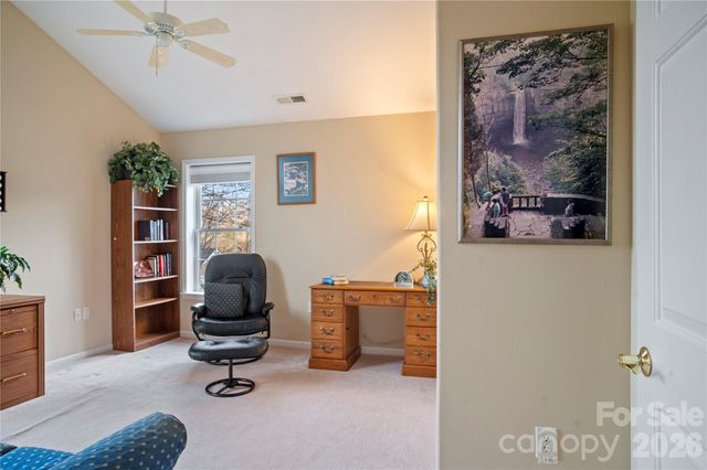 13 Stonebridge Drive, Asheville, NC 28805