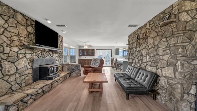 4404 County Road 805b, Cleburne, TX 76031