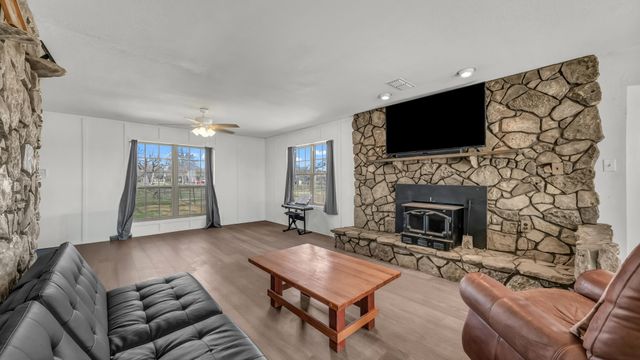 4404 County Road 805b, Cleburne, TX 76031