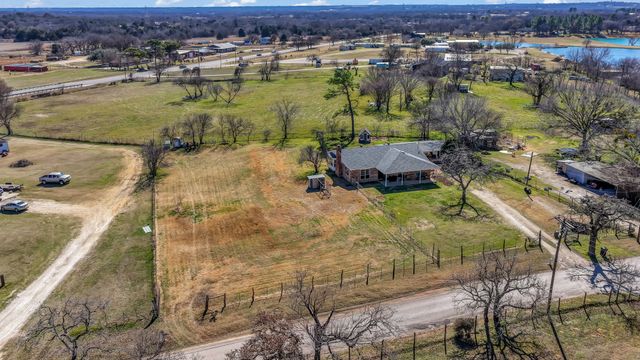 4404 County Road 805b, Cleburne, TX 76031