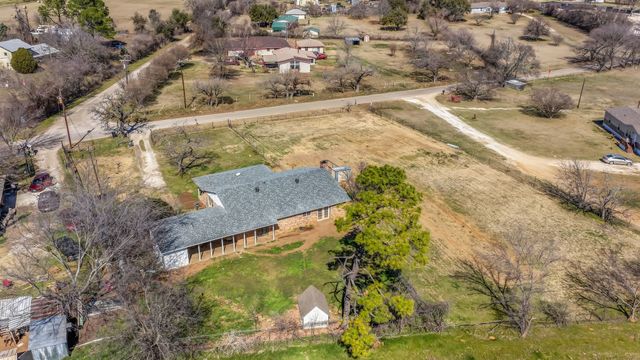 4404 County Road 805b, Cleburne, TX 76031