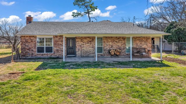 4404 County Road 805b, Cleburne, TX 76031