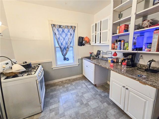 211 Parsells Avenue, Rochester, NY 14609