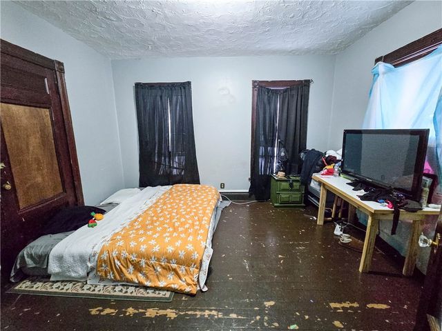 211 Parsells Avenue, Rochester, NY 14609