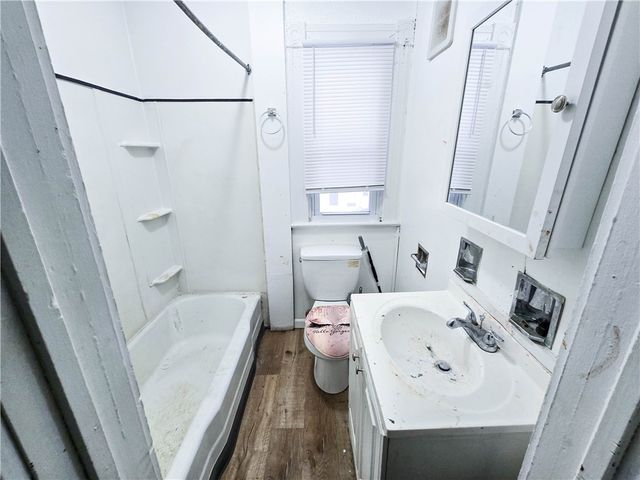 211 Parsells Avenue, Rochester, NY 14609