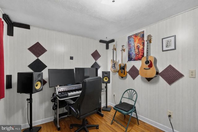 944 HIGHRIDGE RD, Front Royal, VA 22630
