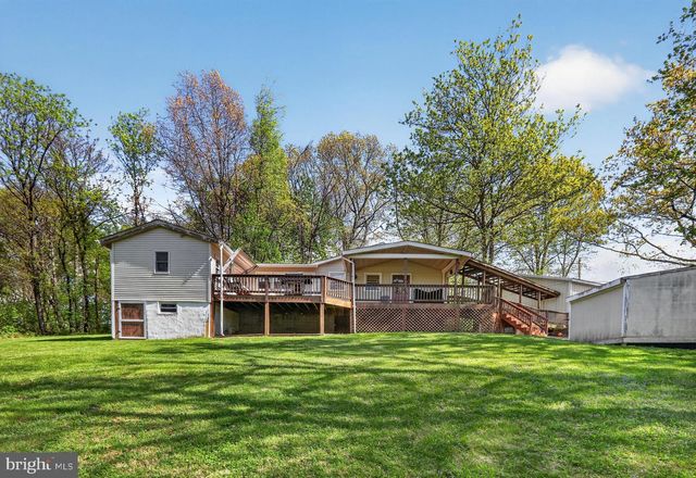 944 HIGHRIDGE RD, Front Royal, VA 22630