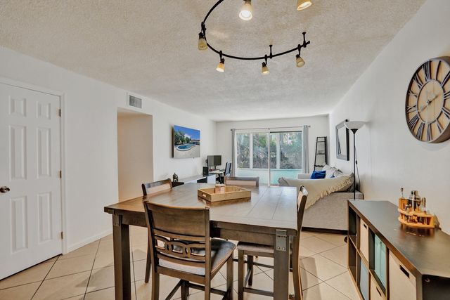 1400 Tallwood Avenue 107, Hollywood, FL 33021