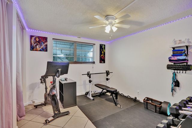 1400 Tallwood Avenue 107, Hollywood, FL 33021