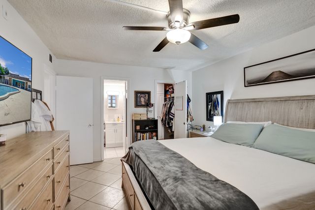 1400 Tallwood Avenue 107, Hollywood, FL 33021