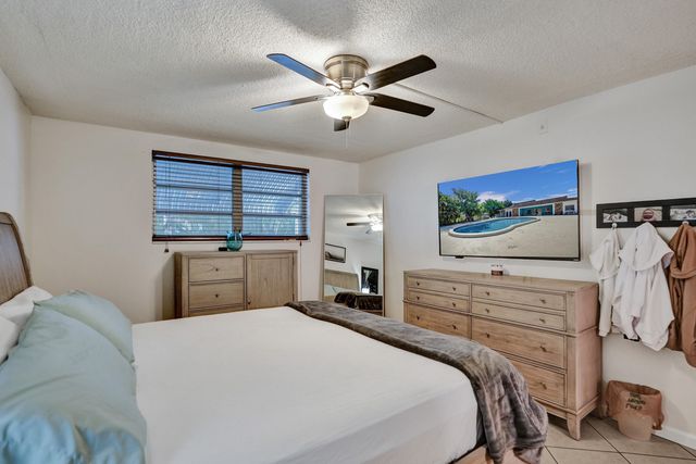1400 Tallwood Avenue 107, Hollywood, FL 33021