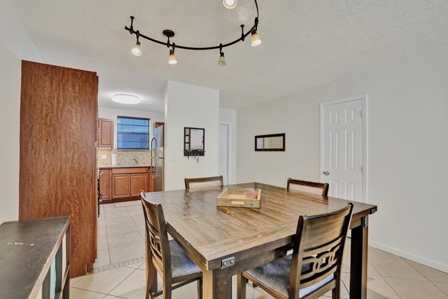 1400 Tallwood Avenue 107, Hollywood, FL 33021