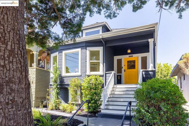 824 Arlington Avenue, Oakland, CA 94608