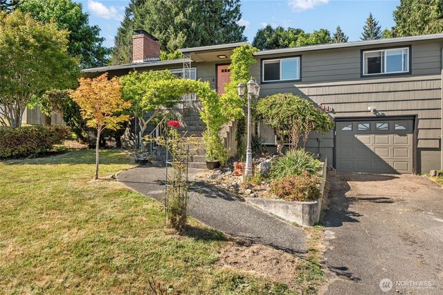 5850 Birch Drive, Ferndale, WA 98248