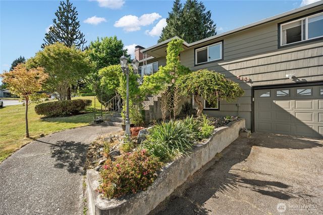 5850 Birch Drive, Ferndale, WA 98248