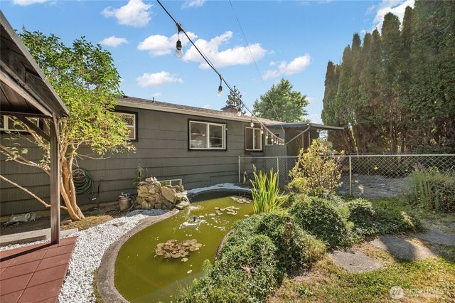 5850 Birch Drive, Ferndale, WA 98248