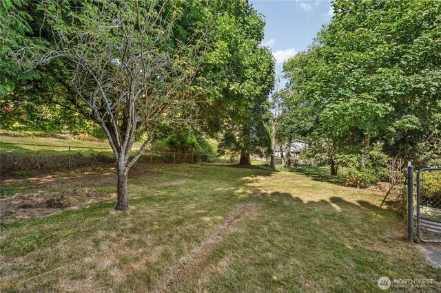 5850 Birch Drive, Ferndale, WA 98248