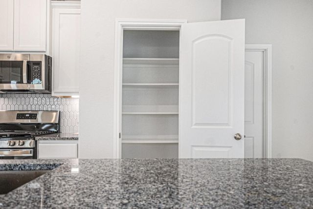 3743 Crawford Street, Bay City, TX 77414