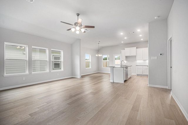 3743 Crawford Street, Bay City, TX 77414