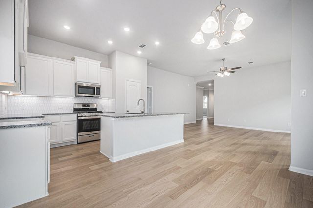 3743 Crawford Street, Bay City, TX 77414